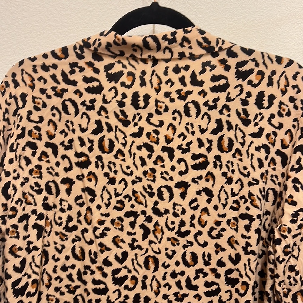Smart & Sexy Button-Down - Picture 5 of 6